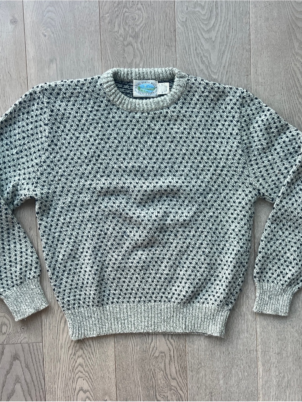 Royal North Mills Outfitters Size M Wool Blend Birdseye Sweater